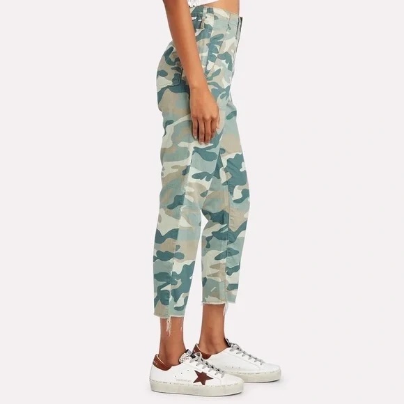 MOTHER Shaker Chop Crop Camo Trousers Jeans NWT Size 30 - Picture 3 of 4